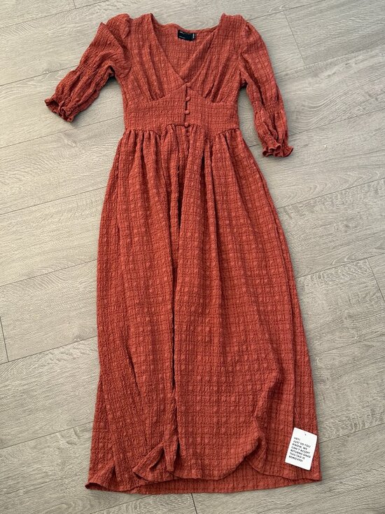 ASOS Dresses & Skirts - ASOS DESIGN Rust Textured Puff Sleeve Midi Dress Size US 2 NWT